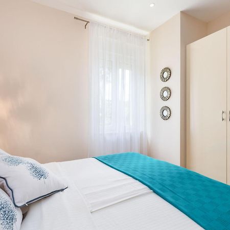Apartments & Rooms Milcetic M Malinska Εξωτερικό φωτογραφία